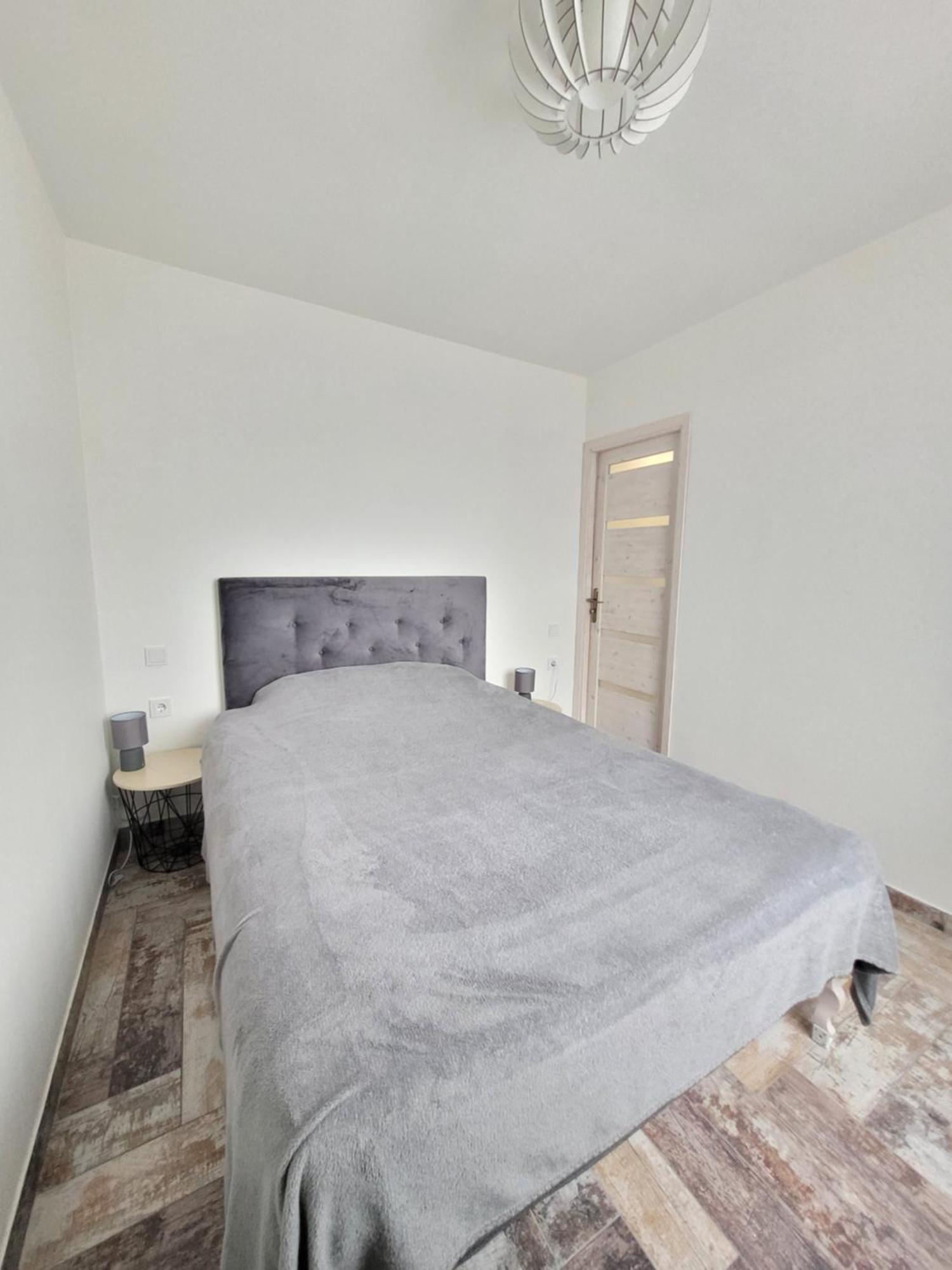 Giedres Kalnieciu Apartments 1 *